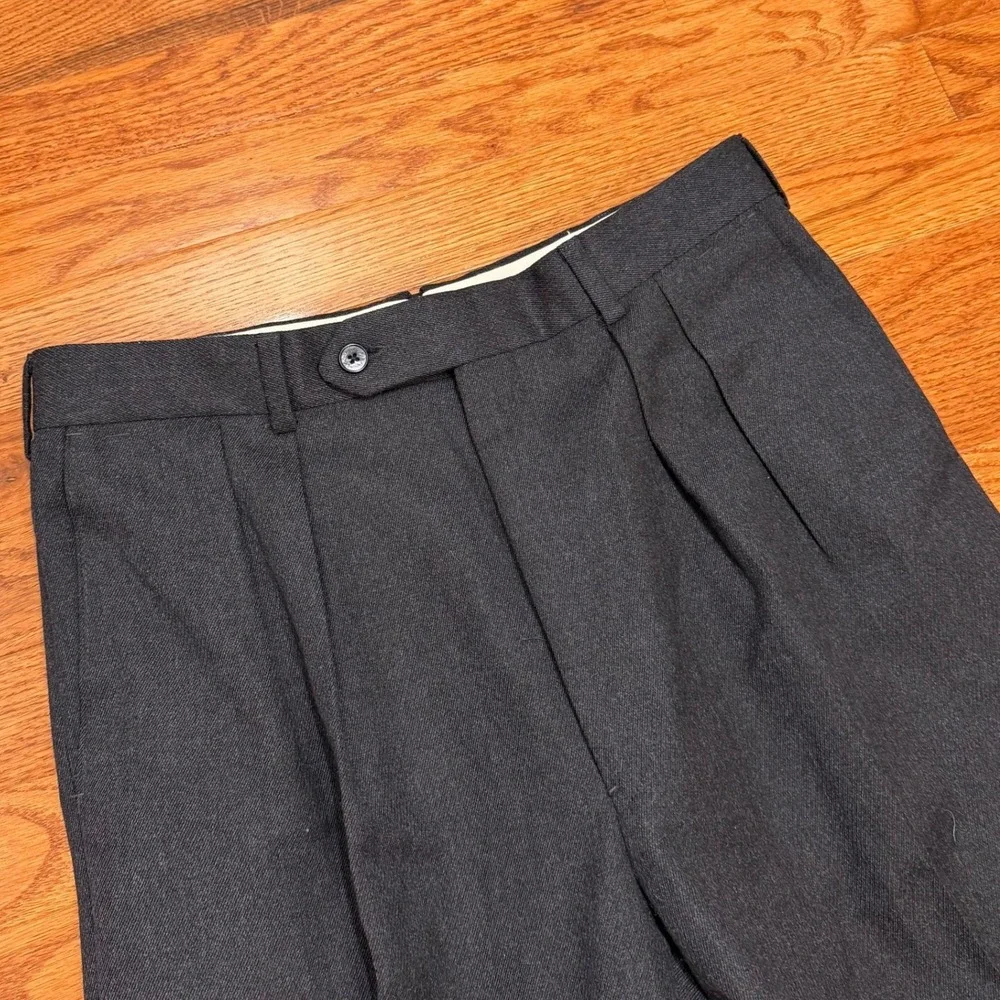 Vintage Paul Stuart Dress Pants Fits Mens 30x28 Gray Wool Pleated Cuffed USA